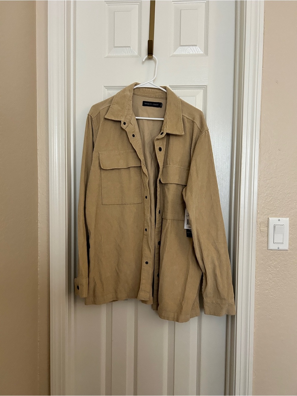 Trinity Men’s Corduroy Shirt Jacket in Tan